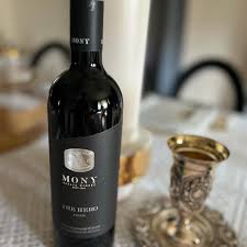 Mony Vineyard the Hero